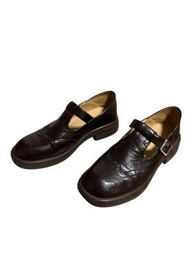 Preppy Style Brogue Carving Sheepskin T Strap Mary Jane in Coffee EU 38